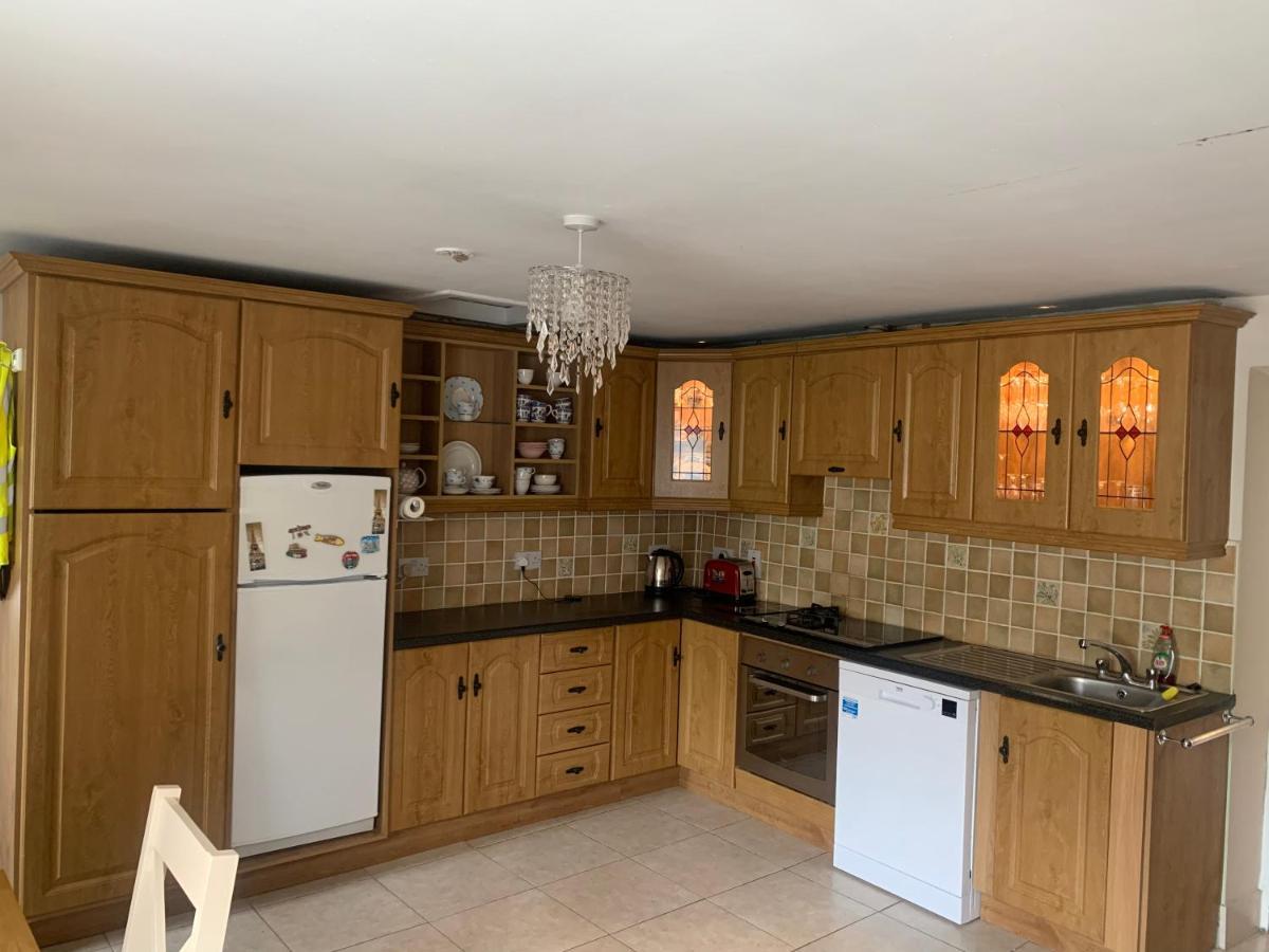 Toms Cottage Longford Ngoại thất bức ảnh